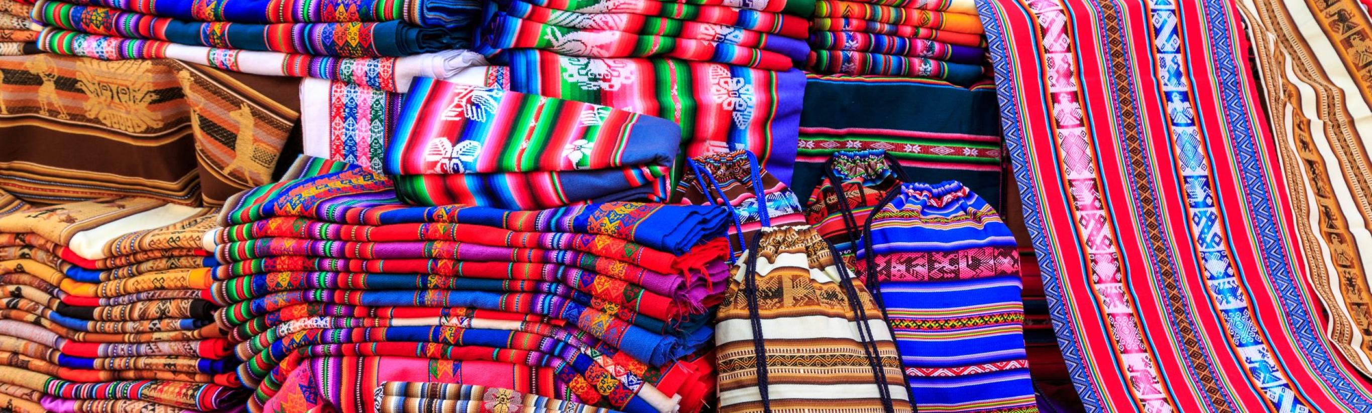 Bolivia - Tarabuco - mercato - Tuttaltromondo